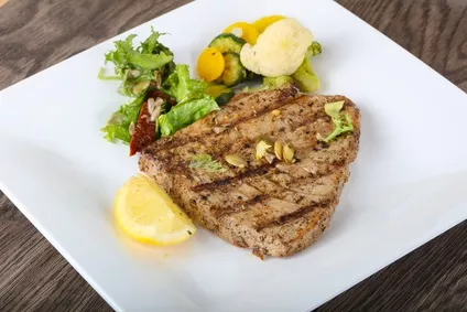 Steak z tuňáka